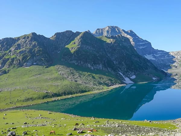 Tarsar Marsar Trek